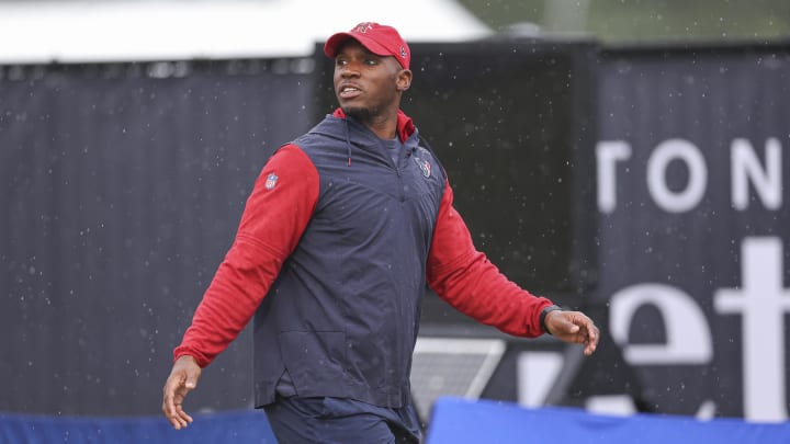 Jul 27, 2024; Houston, TX, USA; Houston Texans head coach DeMeco Ryans walks on the field before training camp at Houston Methodist Training Center. Mandatory Credit: Troy Taormina-USA TODAY Sports Jul 27, 2024; Houston, TX, USA; Houston Texans head coach DeMeco Ryans walks on the field before training camp at Houston Methodist Training Center. Mandatory Credit: Troy Taormina-USA TODAY Sports