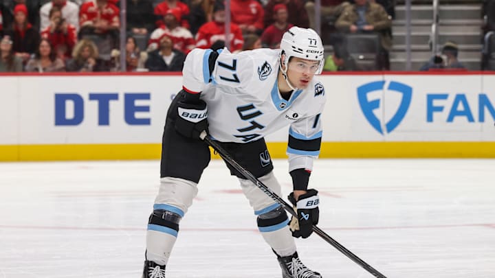 NHL: DEC 17 Mammoth at Red Wings