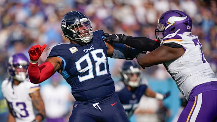 Tennessee Titans defensive tackle Jeffery Simmons (98) tries to guard against the Minnesota Vikings’ pass during the first quarter at Nissan Stadium in Nashville, Tenn., Sunday, Nov. 17, 2024.