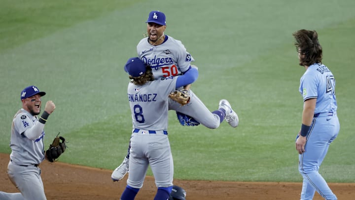 Dodgers vs Bllue Jays in Toronto, Canada Dodgers vs Bllue Jays in Toronto, Canada