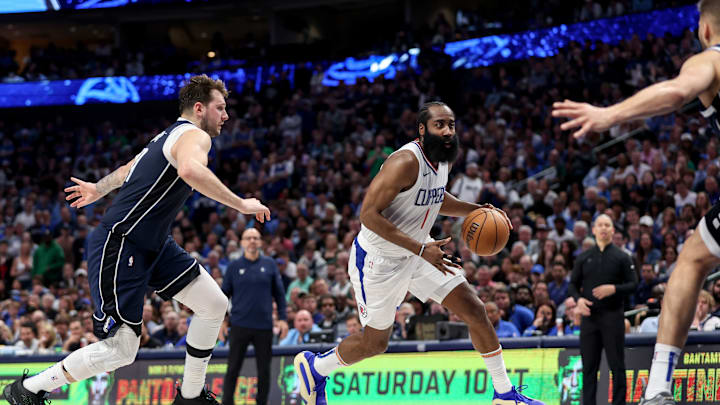 Los Angeles Clippers v Dallas Mavericks - Game Four