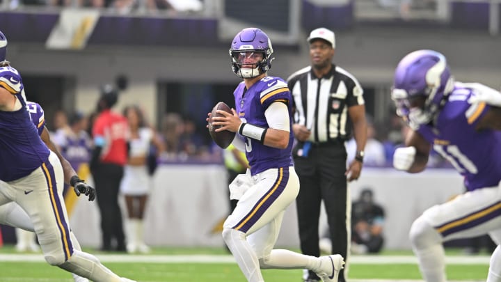 Aug 10, 2024; Minneapolis, Minnesota, USA; Minnesota Vikings quarterback J.J. McCarthy (9) looks to pass during the second quarter against the Las Vegas Raiders at U.S. Bank Stadium. Mandatory Credit: Jeffrey Becker-USA TODAY Sports Aug 10, 2024; Minneapolis, Minnesota, USA; Minnesota Vikings quarterback J.J. McCarthy (9) looks to pass during the second quarter against the Las Vegas Raiders at U.S. Bank Stadium. Mandatory Credit: Jeffrey Becker-USA TODAY Sports