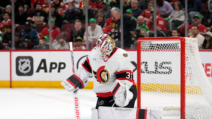 Ottawa Senators v Chicago Blackhawks