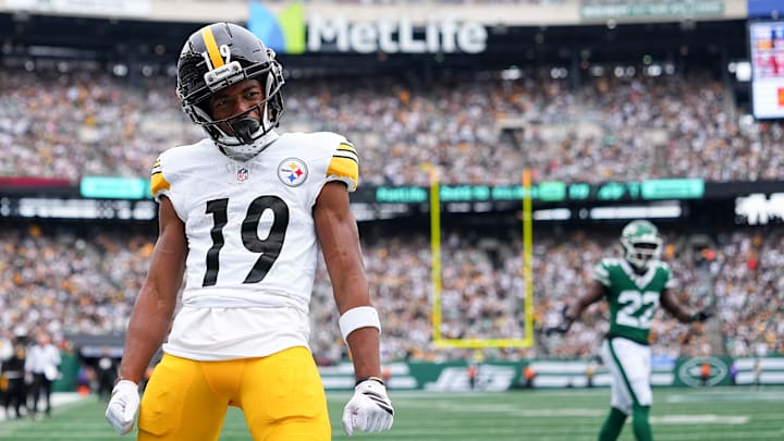 Pittsburgh Steelers v New York Jets Pittsburgh Steelers v New York Jets
