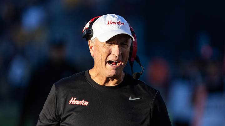 Oct 25, 2025; Tempe, Arizona, USA; Houston Cougars head coach Willie Fritz against the Arizona State Sun Devils at Mountain America Stadium. Mandatory Credit: Mark J. Rebilas-Imagn Images Oct 25, 2025; Tempe, Arizona, USA; Houston Cougars head coach Willie Fritz against the Arizona State Sun Devils at Mountain America Stadium. Mandatory Credit: Mark J. Rebilas-Imagn Images