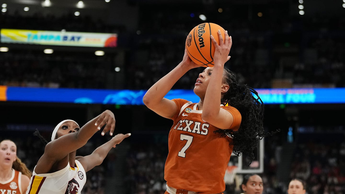 Texas Longhorns' Season Ends In Final Four With Loss To South Carolina