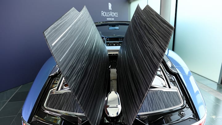 Torsten Muller-Otvos unveils the new coachbuilt Rolls-Royce Boat Tail