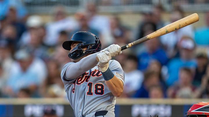 Detroit Tigers shortstop John Peck (18) hits an RBI double at Target Field. Credit: Jesse Johnson-Imagn Images