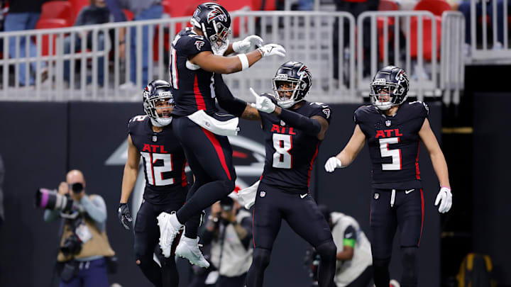 Indianapolis Colts v Atlanta Falcons