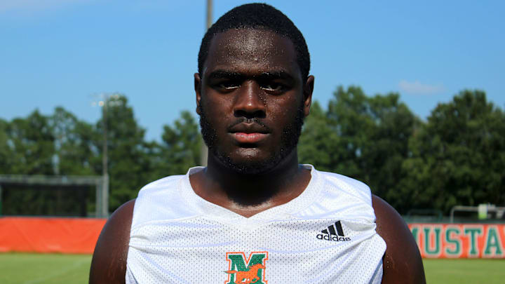 The Auburn Tigers have added a Miami transfer to its offensive line. The Auburn Tigers have added a Miami transfer to its offensive line.