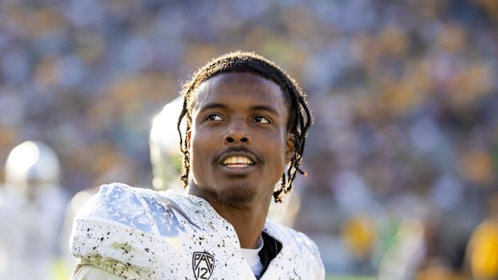 Nov 18, 2023; Tempe, Arizona, USA; Oregon Ducks defensive back Khyree Jackson (5) against the Arizona State Sun Devils at Mountain America Stadium. Mandatory Credit: Mark J. Rebilas-Imagn Images