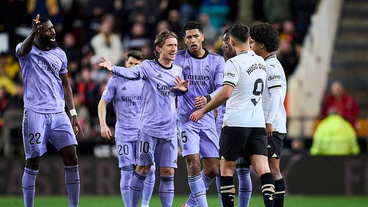 Valencia CF vs Real Madrid CF - LaLiga EA Sports Valencia CF vs Real Madrid CF - LaLiga EA Sports