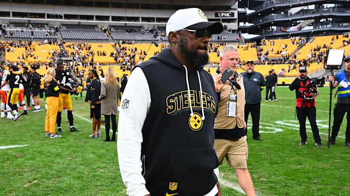 Pittsburgh Steelers head coach Mike Tomlin