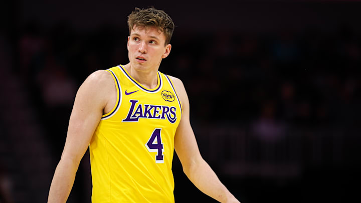 Los Angeles Lakers v Charlotte Hornets Los Angeles Lakers v Charlotte Hornets