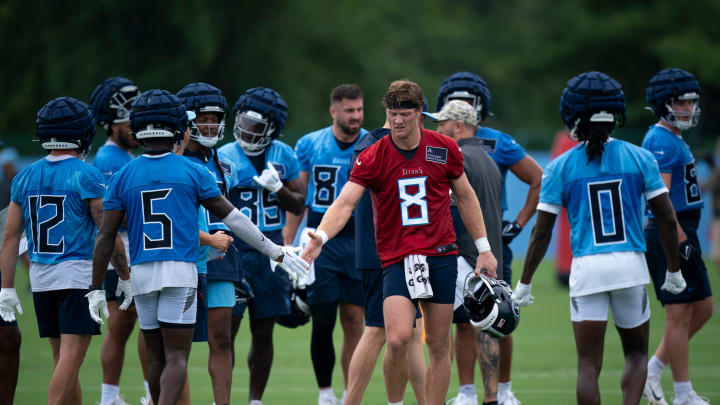 Tennessee Titans quarterback Will Levis (8) congratulates his teammates after running a set of drills on the first day of training camp at Ascension Saint Thomas Sports Park Wednesday, July 24, 2024. Tennessee Titans quarterback Will Levis (8) congratulates his teammates after running a set of drills on the first day of training camp at Ascension Saint Thomas Sports Park Wednesday, July 24, 2024.
