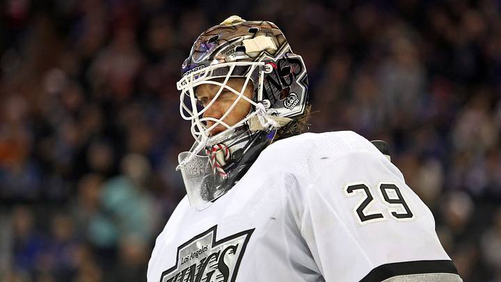 Dec 10, 2023; New York, New York, USA; Los Angeles Kings goalie Pheonix Copley (29) skates to the bench during the third period against the New York Rangers at Madison Square Garden. Mandatory Credit: Danny Wild-USA TODAY Sports Dec 10, 2023; New York, New York, USA; Los Angeles Kings goalie Pheonix Copley (29) skates to the bench during the third period against the New York Rangers at Madison Square Garden. Mandatory Credit: Danny Wild-USA TODAY Sports