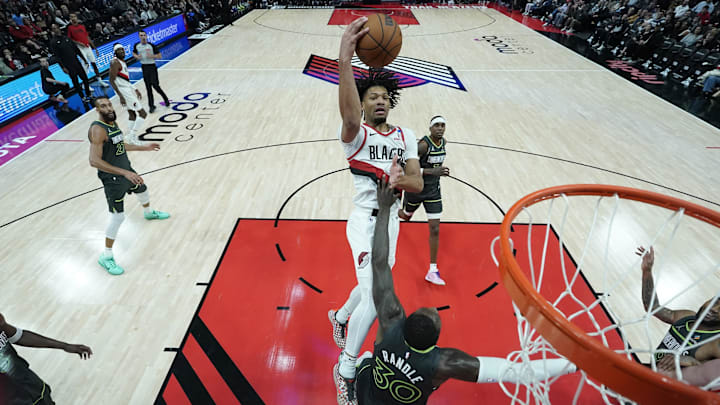 Nov 13, 2024; Portland, Oregon, USA; Portland Trail Blazers shooting guard Shaedon Sharpe (17) shoots the ball against Minnesota Timberwolves power forward Julius Randle (30) during the second half at Moda Center. Mandatory Credit: Soobum Im-Imagn Images Nov 13, 2024; Portland, Oregon, USA; Portland Trail Blazers shooting guard Shaedon Sharpe (17) shoots the ball against Minnesota Timberwolves power forward Julius Randle (30) during the second half at Moda Center. Mandatory Credit: Soobum Im-Imagn Images