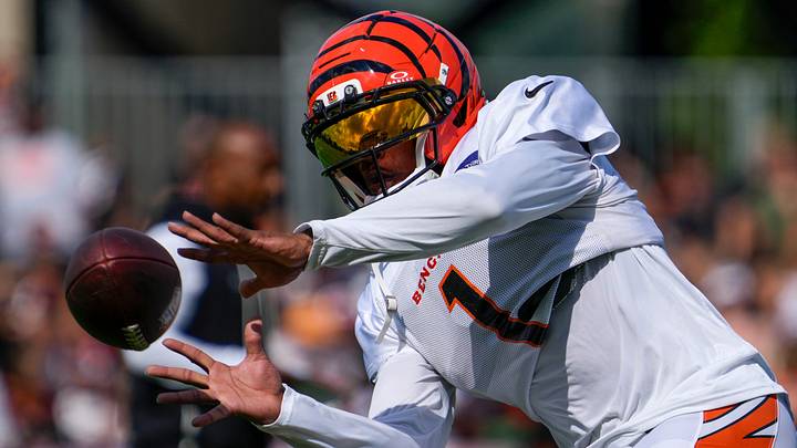 Cincinnati Bengals wide receiver Ja'marr Chase (1) catches a pass during practice at the Paycor Stadium practice facility