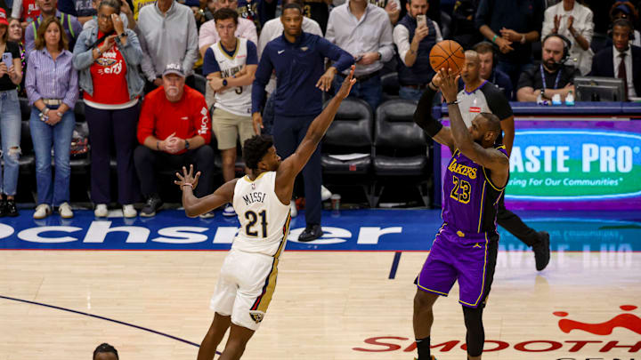 Los Angeles Lakers v New Orleans Pelicans