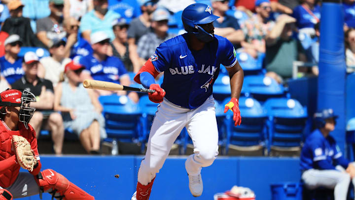Toronto Blue Jays Jesús Sánchez dropping a baseball bat and running