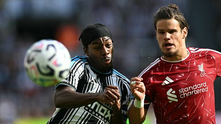FBL-ENG-PR-NEWCASTLE-LIVERPOOL