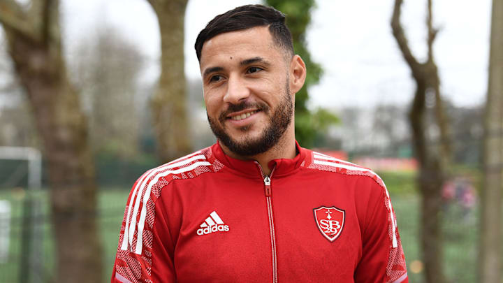 Youcef Belaïli répond à Brest.