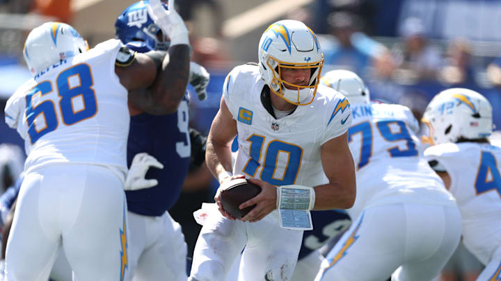 Los Angeles Chargers v New York Giants - NFL 2025