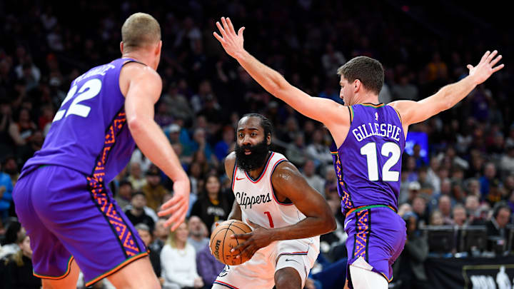 Los Angeles Clippers v Phoenix Suns