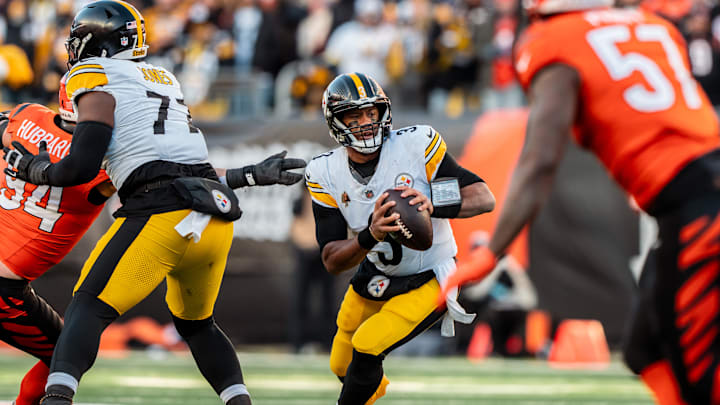 Pittsburgh Steelers v. Cincinnati Bengals