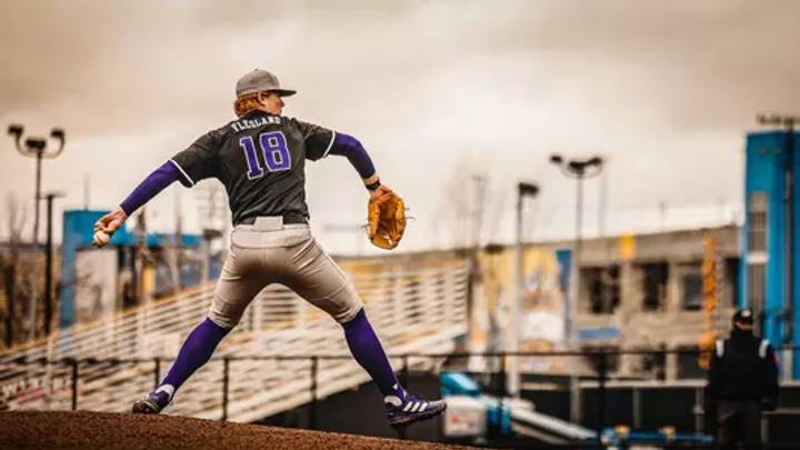 Stu Flesland pitching for the Washington Huskies. Credit: Washington Athletics Stu Flesland pitching for the Washington Huskies. Credit: Washington Athletics