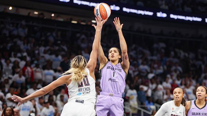 Oct 24, 2026; Atlanta, Georgia, USA; Golden State Valkyries forward Gabby Williams (1) shoots over Atlanta Dream forward Naz Hillmon (00) in the third quarter during game four of the 2026 WNBA Finals at State Farm Arena. Mandatory Credit: Brett Davis-Imagn Images Oct 24, 2026; Atlanta, Georgia, USA; Golden State Valkyries forward Gabby Williams (1) shoots over Atlanta Dream forward Naz Hillmon (00) in the third quarter during game four of the 2026 WNBA Finals at State Farm Arena. Mandatory Credit: Brett Davis-Imagn Images