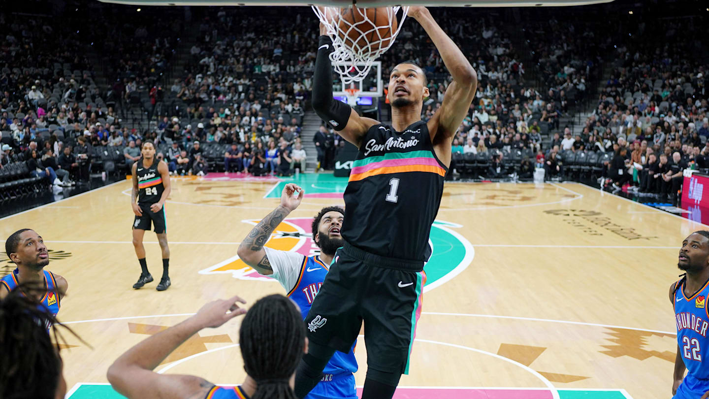 Spurs Move to Two Games Back of Thunder for Top Seed