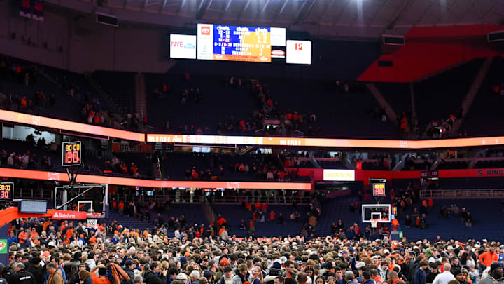 Tai Bell had a strong sophomore season and is off to a great start on the AAU circuits. Syracuse must re-offer the 5-star PG.