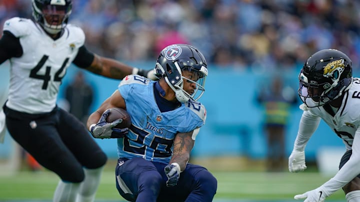 Tennessee Titans running back Tony Pollard (20) cuts back during a run in the third quarter at Nissan Stadium in Nashville, Tenn., Sunday, Dec. 8, 2024.