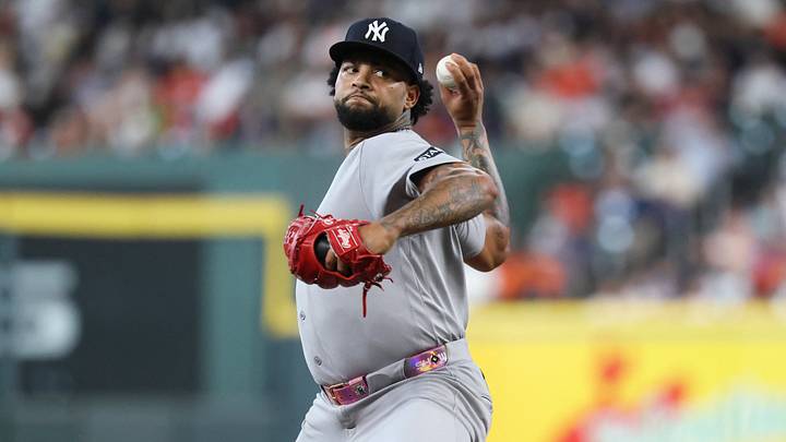 New York Yankees starting pitcher Luis Gil (81) delivers a pitch during the second inning against the Houston Astros at Daikin Park. New York Yankees starting pitcher Luis Gil (81) delivers a pitch during the second inning against the Houston Astros at Daikin Park.