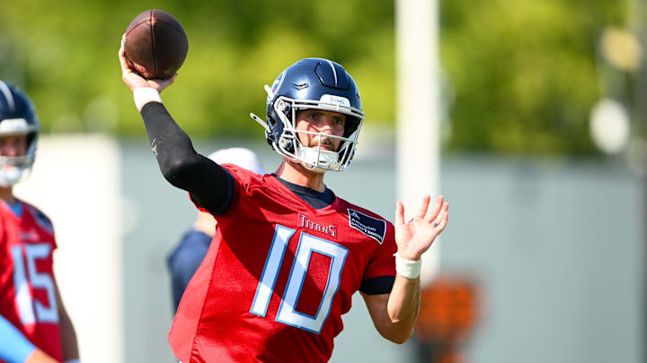 Jul 23, 2025; Nashville, TN, USA;  Tennessee Titans quarterback Brandon Allen (10) throws a pass during training camp at Ascension Saint Thomas Sports Park. Mandatory Credit: Steve Roberts-Imagn Images