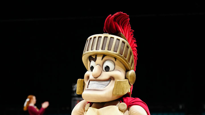 Villanova v USC