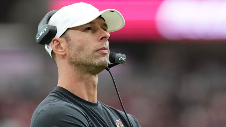Arizona Cardinals head coach Jonathan Gannon looks on from the sidelines during their game against the Carolina Panthers at State Farm Stadium on Sept 14, 2025. Arizona Cardinals head coach Jonathan Gannon looks on from the sidelines during their game against the Carolina Panthers at State Farm Stadium on Sept 14, 2025.