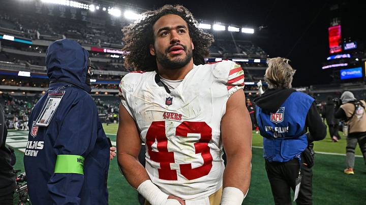 Jan 11, 2026; Philadelphia, PA, USA; San Francisco 49ers linebacker Eric Kendricks (43) on the field after win against the Philadelphia Eagles in an NFC Wild Card Round game at Lincoln Financial Field. Mandatory Credit: Eric Hartline-Imagn Images Jan 11, 2026; Philadelphia, PA, USA; San Francisco 49ers linebacker Eric Kendricks (43) on the field after win against the Philadelphia Eagles in an NFC Wild Card Round game at Lincoln Financial Field. Mandatory Credit: Eric Hartline-Imagn Images