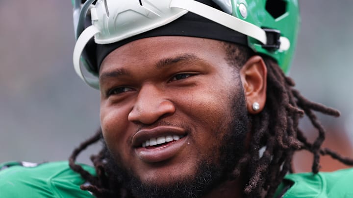 Oct 26, 2025; Philadelphia, Pennsylvania, USA; Philadelphia Eagles defensive tackle Jalen Carter (98) looks on during the third quarter against the New York Giants at Lincoln Financial Field. Mandatory Credit: Bill Streicher-Imagn Images