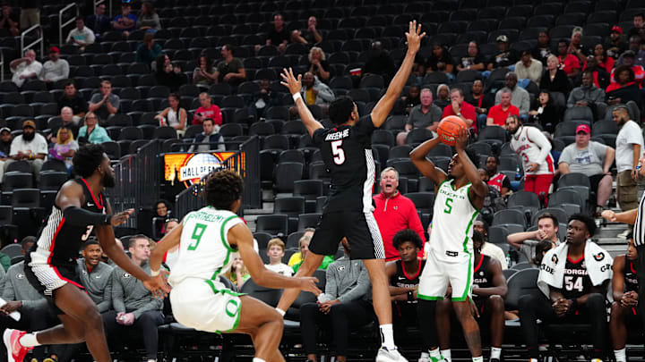 Nov 6, 2023; Las Vegas, Nevada, USA; Georgia Bulldogs center Frank Anselem-Ibe (5) defends against Nov 6, 2023; Las Vegas, Nevada, USA; Georgia Bulldogs center Frank Anselem-Ibe (5) defends against