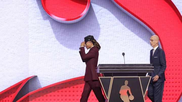 Jun 23, 2026; New York, NY, USA; NBA commissioner Adam Silver greets the eighth pick in the 2026 NBA draft, Houston guard Kingston Flemings after he was selected by the Atlanta Hawks at Barclays Center. Mandatory Credit: Brad Penner-Imagn Images Jun 23, 2026; New York, NY, USA; NBA commissioner Adam Silver greets the eighth pick in the 2026 NBA draft, Houston guard Kingston Flemings after he was selected by the Atlanta Hawks at Barclays Center. Mandatory Credit: Brad Penner-Imagn Images