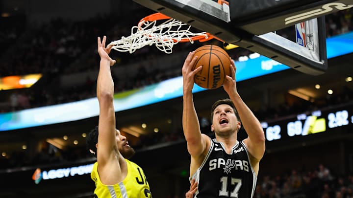 San Antonio Spurs v Utah Jazz