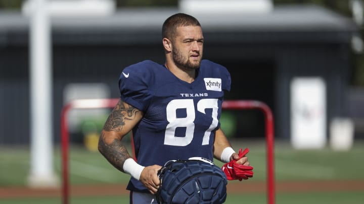 Jul 29, 2024; Houston, TX, USA; Houston Texans tight end Cade Stover (87) during training camp at Houston Methodist Training Center. Mandatory Credit: Troy Taormina-USA TODAY Sports Jul 29, 2024; Houston, TX, USA; Houston Texans tight end Cade Stover (87) during training camp at Houston Methodist Training Center. Mandatory Credit: Troy Taormina-USA TODAY Sports