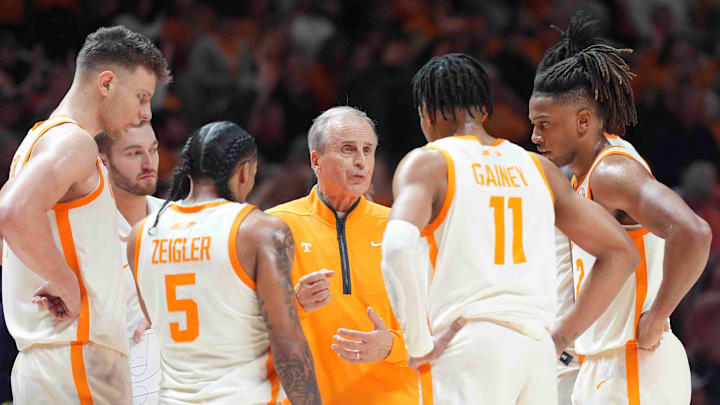 Tennessee head coach Rick Barnes chats with his team during a men’s college basketball game between Tennessee and Vanderbilt at Thompson-Boling Arena at Food City Center, Saturday, Feb. 15, 2025.