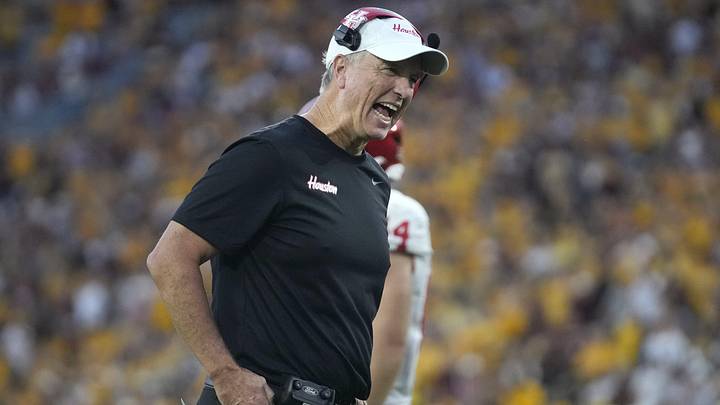 Houston Cougars head coach Willie Fritz yells out to his team as they play against the ASU Sun Devils at Mountain America Stadium in Tempe on Oct. 25, 2025.