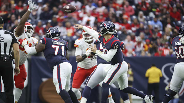 Dec 18, 2022; Houston, Texas, USA; Houston Texans quarterback Davis Mills (10) in action during the