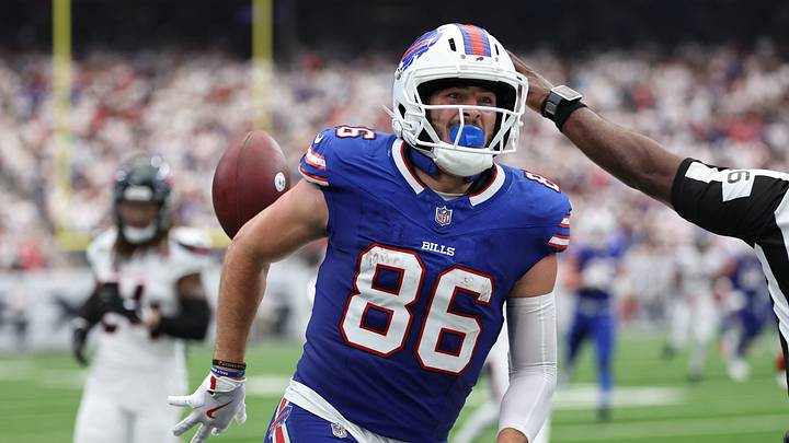 Sep 13, 2026; Houston, Texas, USA;  Buffalo Bills tight end Dalton Kincaid (86) reacts after making a catch against the Houston Texans during the fourth quarter at Reliant Stadium