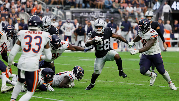 Chicago Bears v Las Vegas Raiders