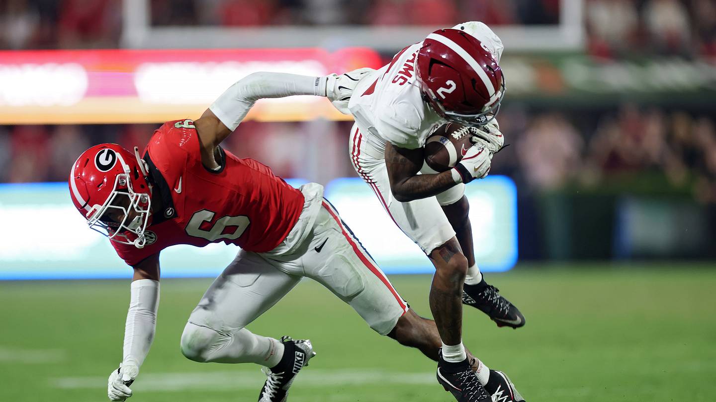 Alabama Rises to No. 10; Georgia Faces Playoff Pressure